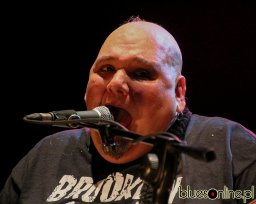 Popa Chubby at Jimiway 2012 (6)